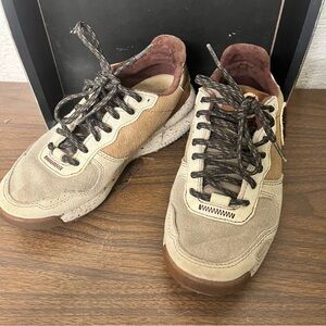 Satorisan Sneakers running walking shoes size 37 leather fuzzy teddy metallic